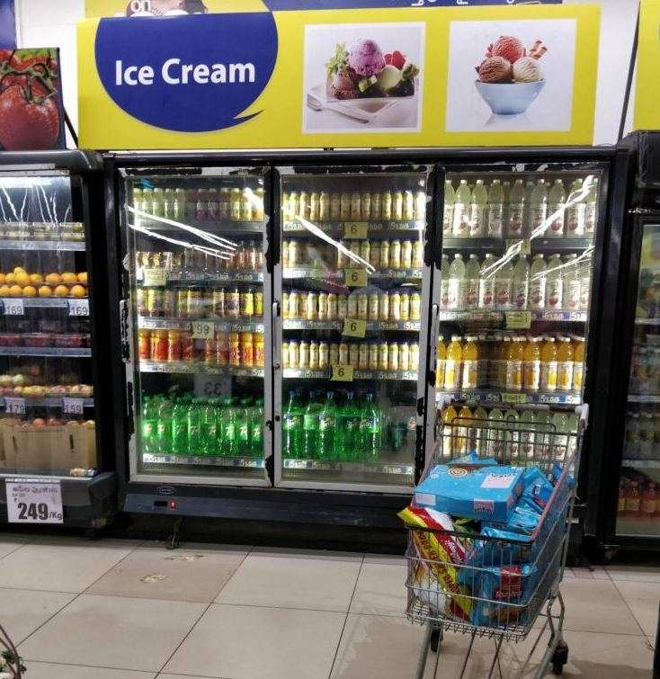potret kocak produk salah tempat di mini market