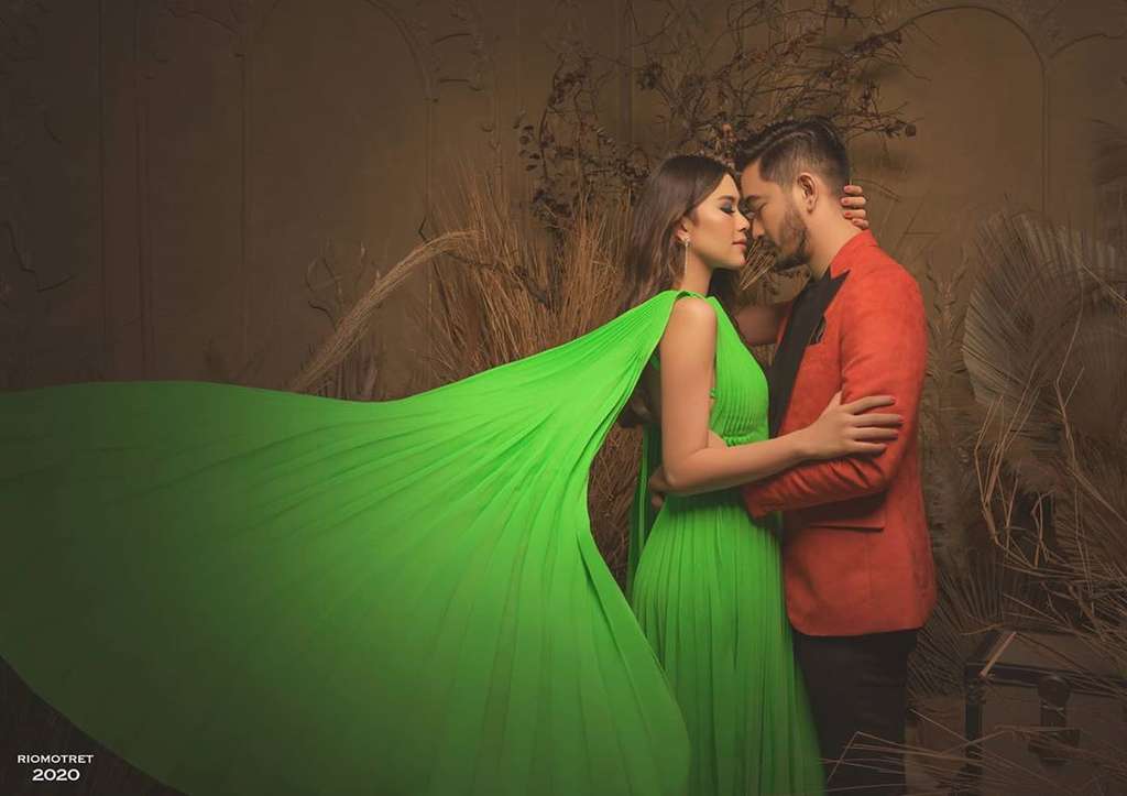 Syahnaz dengan outfit 4 Miliar