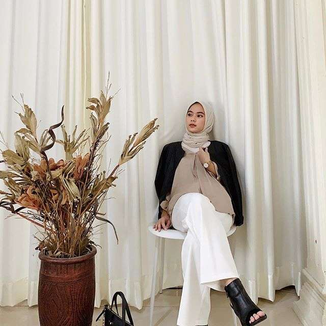 Instagram.com/tiaratsh