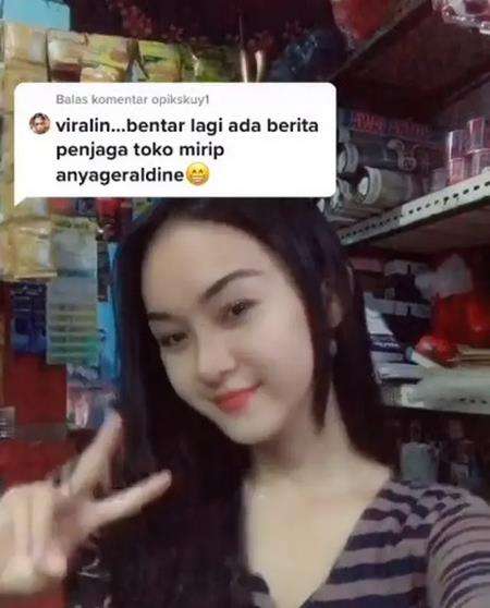Dalam beberapa angle memang mirip Anya Geraldine.