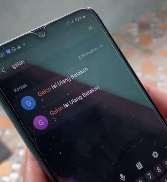 Ternyata ada dua nama yang sama, istri pun jadi bingung.