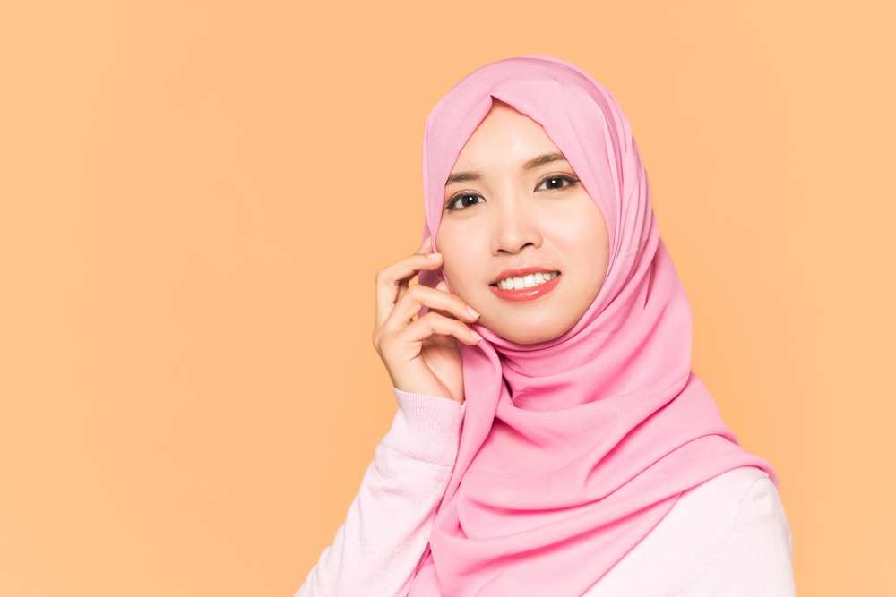 Waspada Produk Abal-Abal, Ini Tips Memilih Skincare untuk Kulit Glowing Sehat