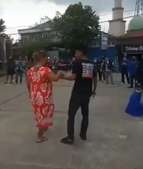 Emak dan Anak Emak dan Anak