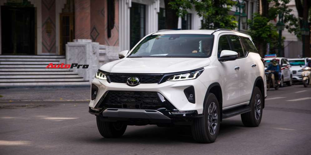 Toyota Fortuner Facelift
