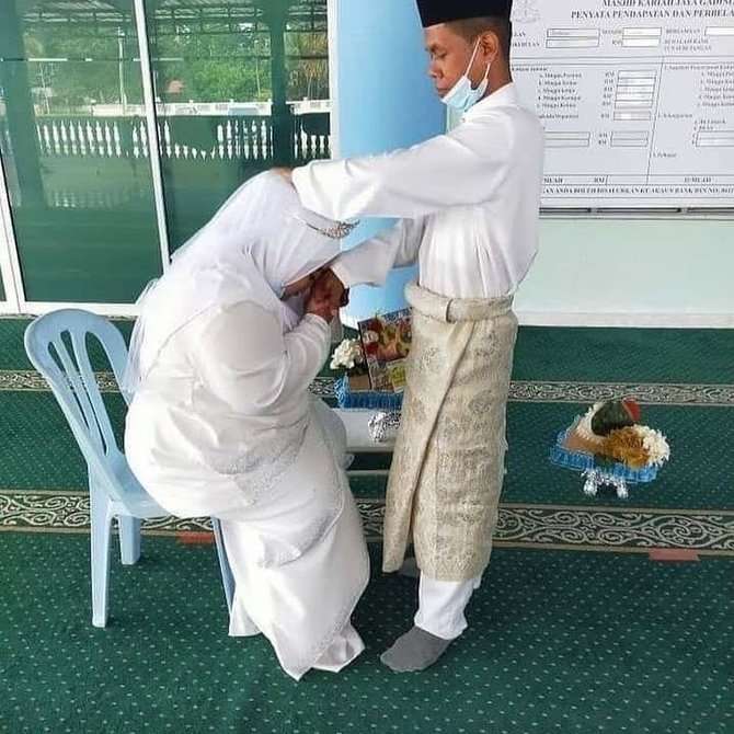 Viral spanduk cari jodoh