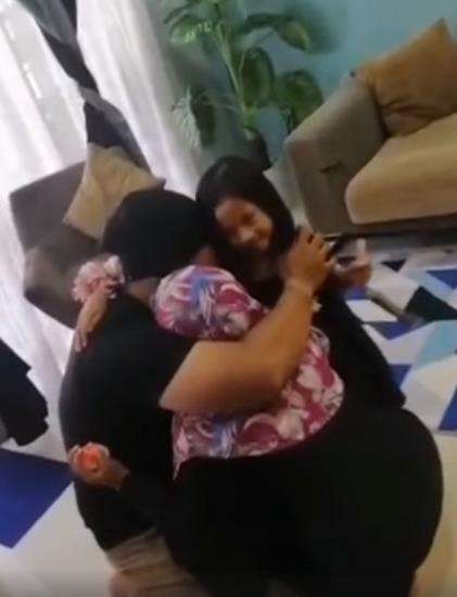 Pertemuan yang mengharukan itu.