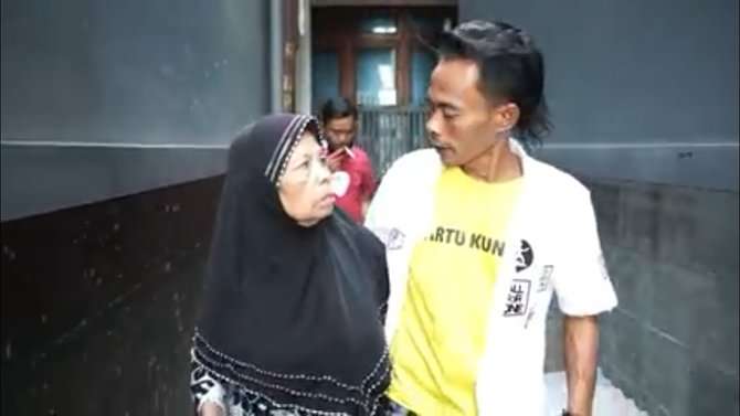 Ade Londok dan Emak