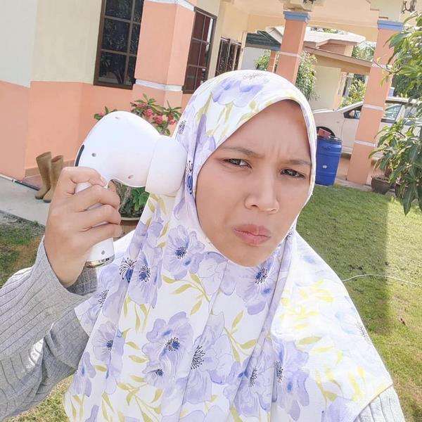 Lebih cocok dipakai gajah nih airpod.