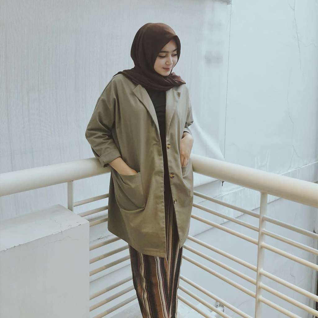 Istri Taqy Malik