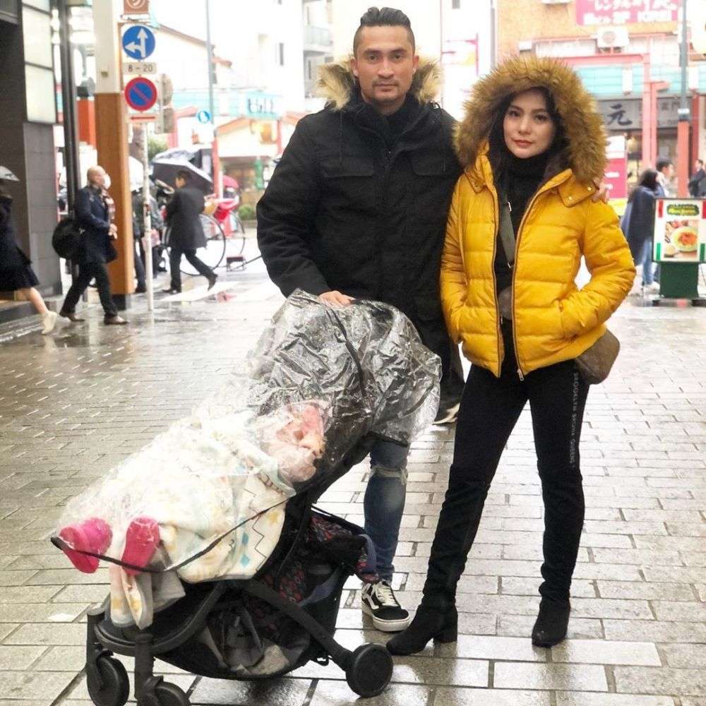 Potret aktor suara hati istri