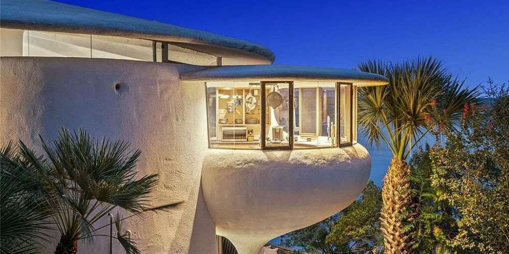Sand Dollar House