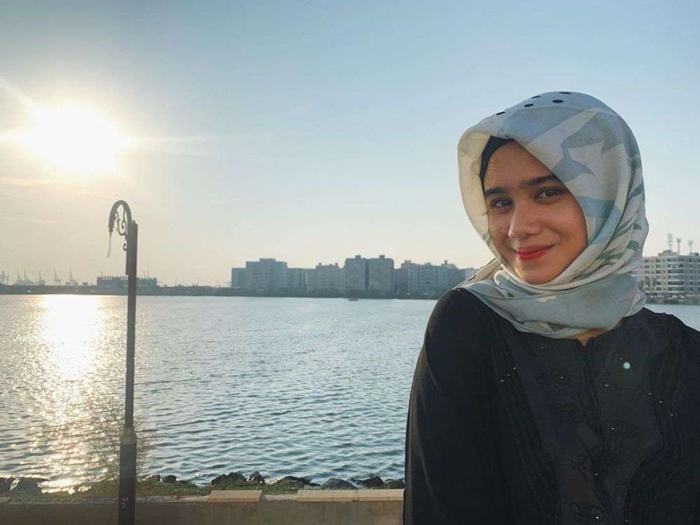 Potret tissa biani saat mengenakan hijab
