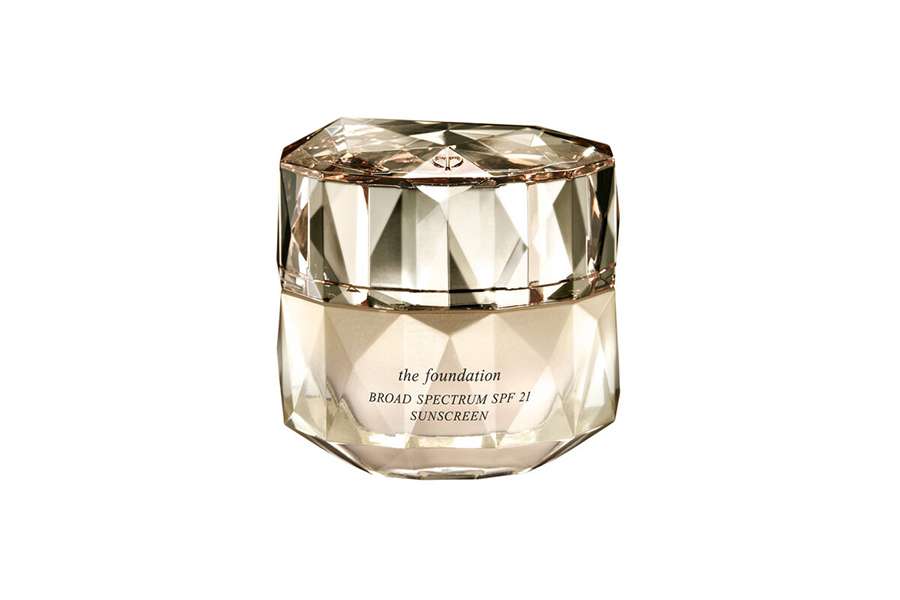 Cle De Peau's The Foundation SPF 21