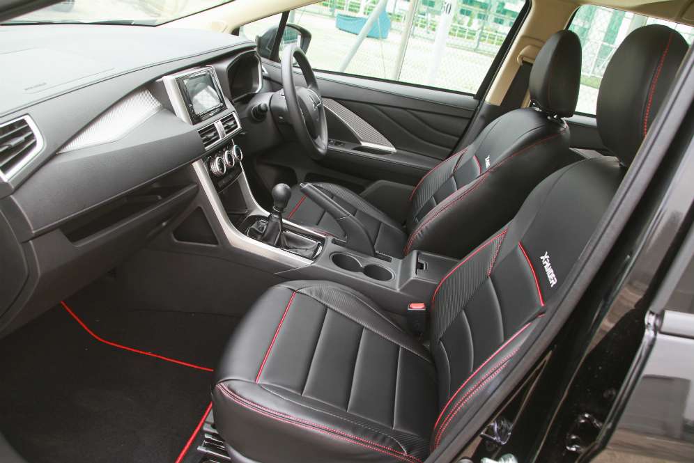 Mitsubishi Xpander Black Edition