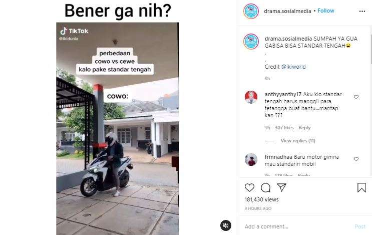 Cara pria dan wanita menurunkan standar tengah motor.