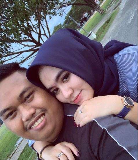 Potret Dewi Amalia, istri sah Ajudan Pribadi