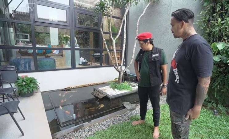 Rumah Tora dan Mieke