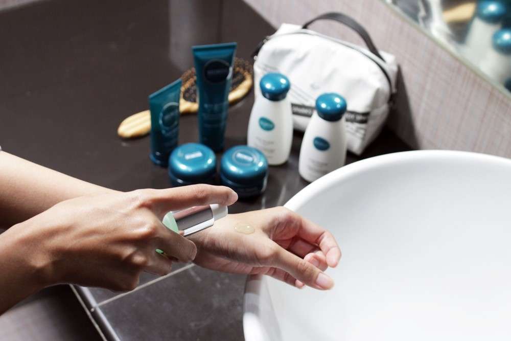 Mencoba Rangkaian Biokos Age Renew, Hidrasi Maksimal Kulit Kering dan Sensitif Mencoba Rangkaian Biokos Age Renew, Hidrasi Maksimal Kulit Kering dan Sensitif