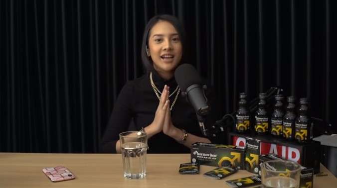 Anya Geraldine