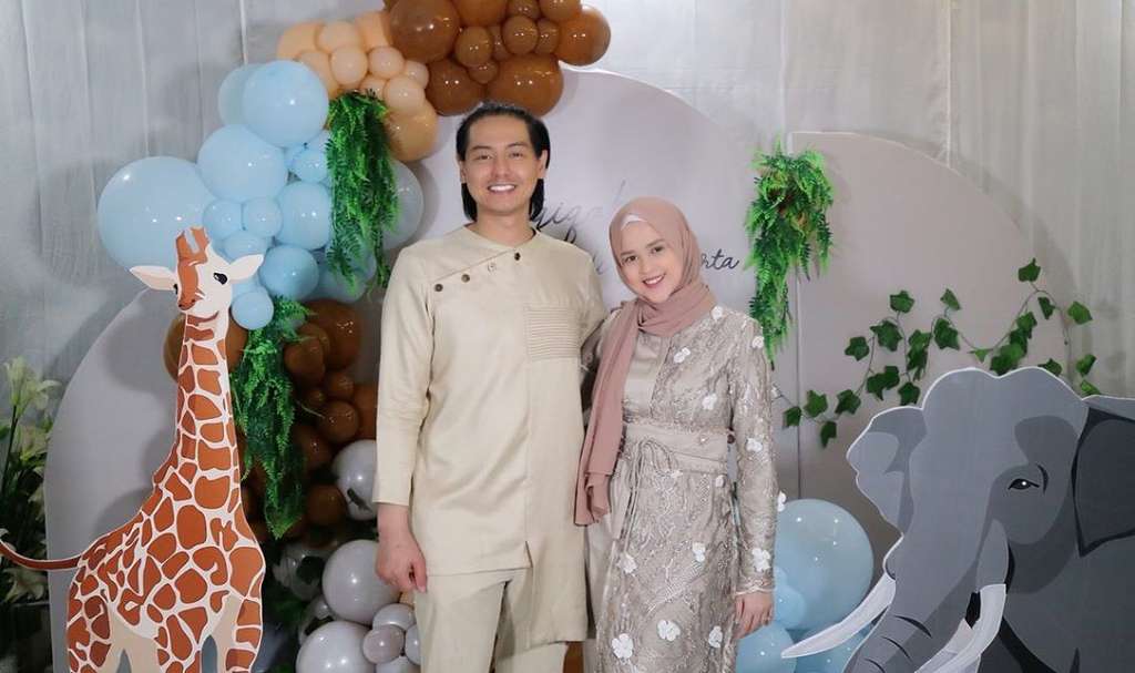 Seleb mualaf