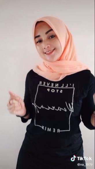 Potret Riena Irmayanti, seleb Tiktok kembaran Citra Kirana
