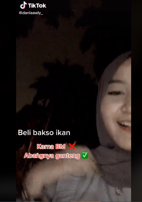 Viral tukang bakso mirip Raffi Ahmad Viral tukang bakso mirip Raffi Ahmad