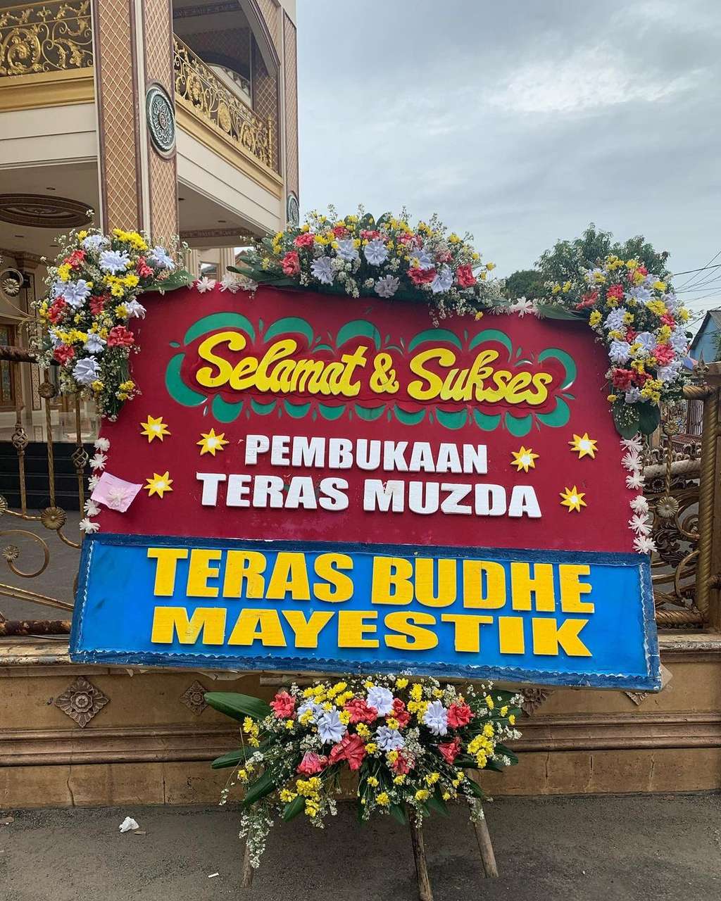 Rumah mewah Muzdalifah yang disulap jadi restoran