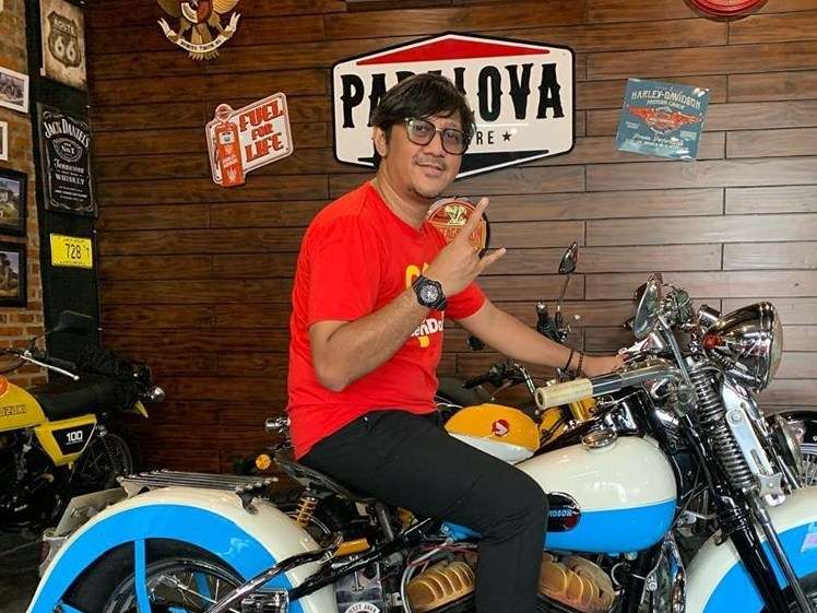 Artis kena santet