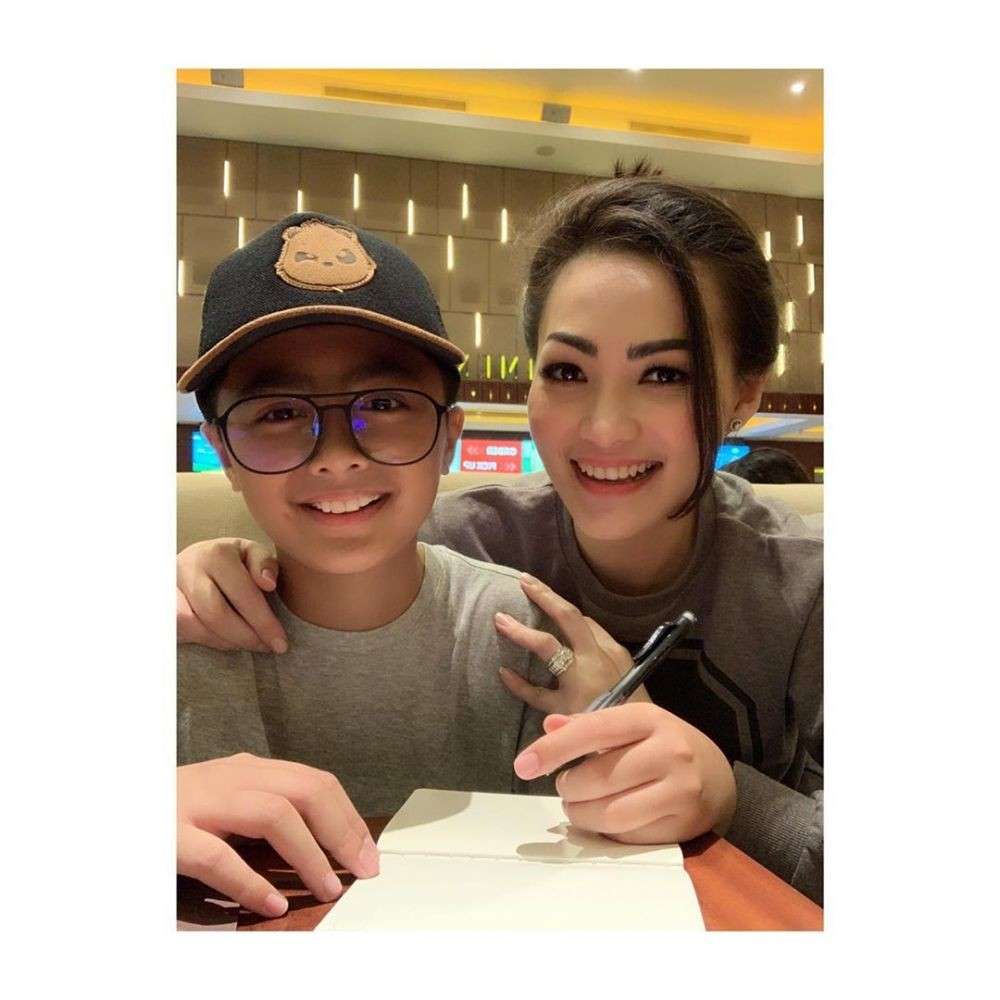 Potret terkini Christy Jusung, mantan istri Hengky Kurniawan