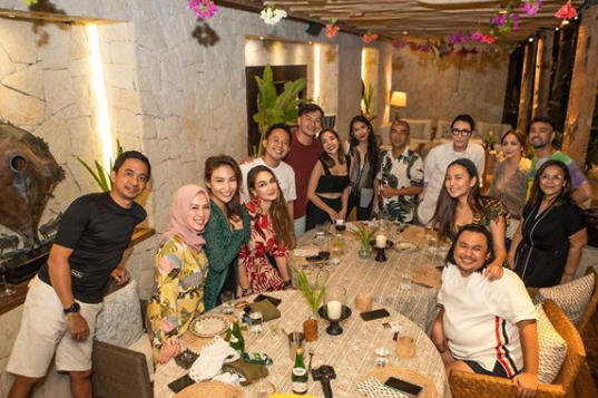 Potret liburan Raffi Ahmad Nagita Slavina di Sumba