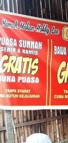 Gratis buka Coto Makassar bagi yang puasa Senin-Kamis.