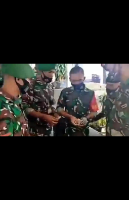 Aksi Prajurit TNI AD Iuran