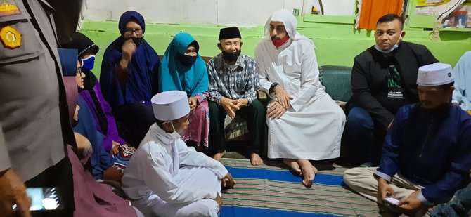 Syekh Ali Jaber dan Keluarga Akbar