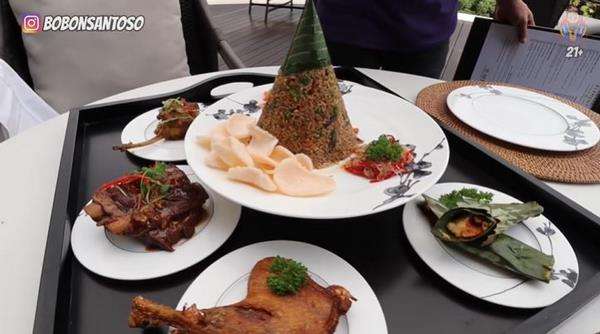 Pantas sejuta satu porsi, nasi gorengnya begini..