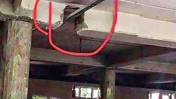 What? Tulang betonnya cuma sebatang?