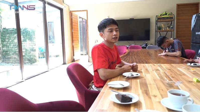 Kakak Dimas Ramadhan kembaran Raffi Ahmad
