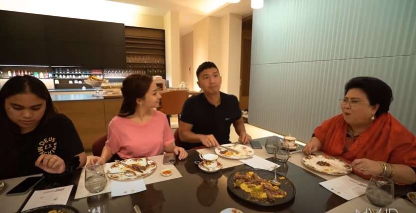 Dinner Nikita Willy