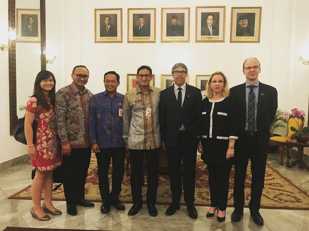 istri Denny Sumargo