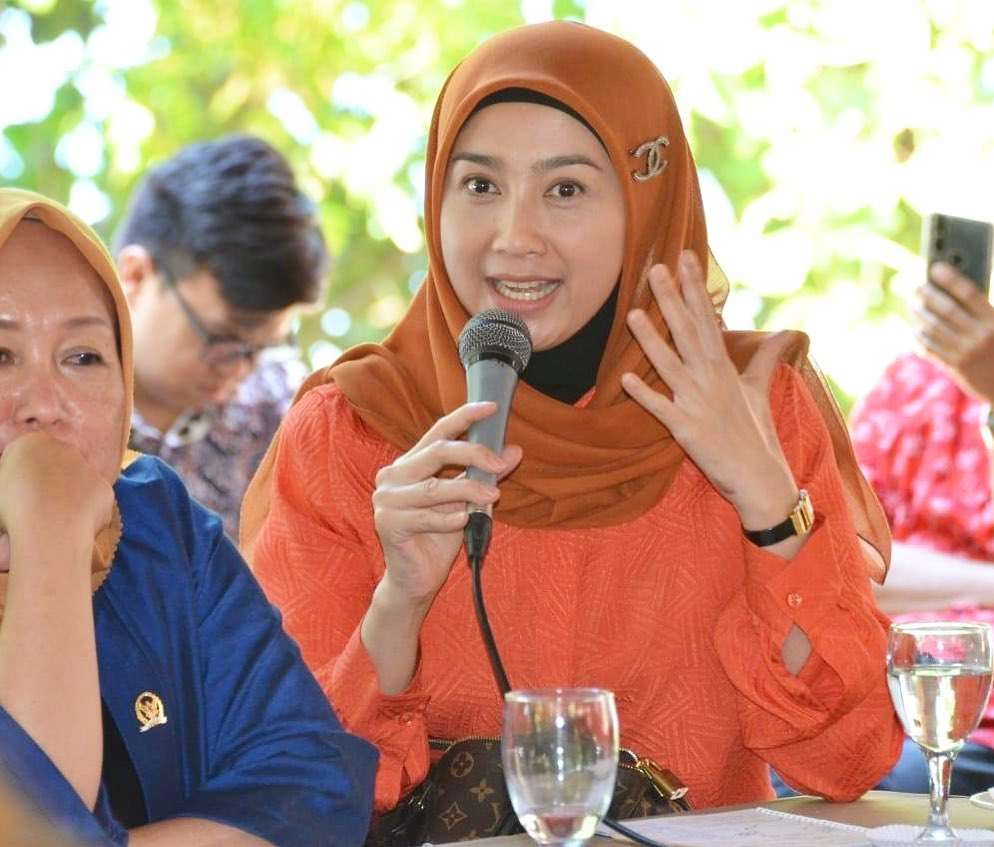 Seleb pernah jadi guru