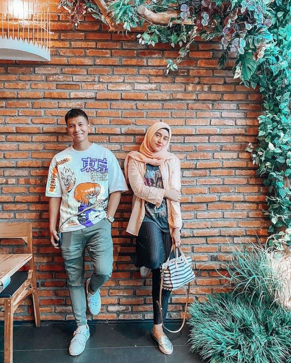 Aktor yang menikah dengan seleb blasteran