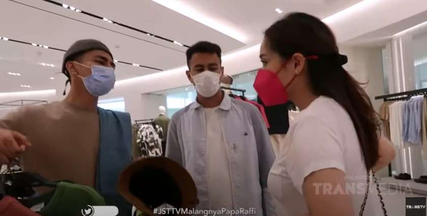 nagita borong baju buat Dimas nagita borong baju buat Dimas