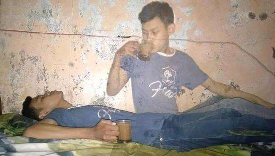 Sayang banget, udah buat kopi napa belum diminum.