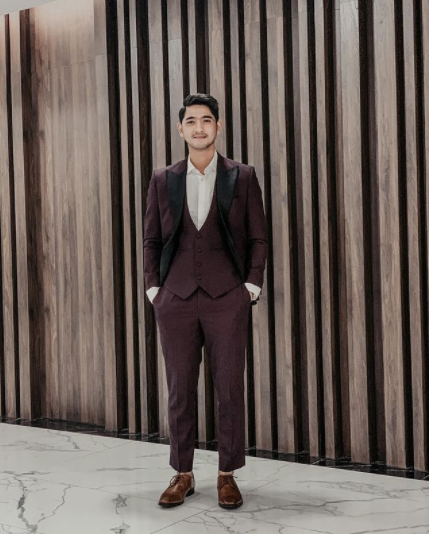 Arya Saloka