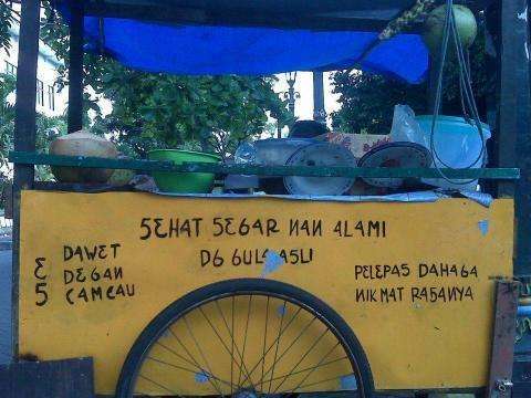 Yang bukan Millenials minggir.