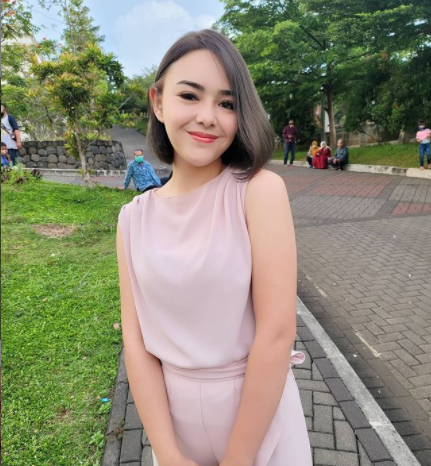Bisnis Amanda Manopo
