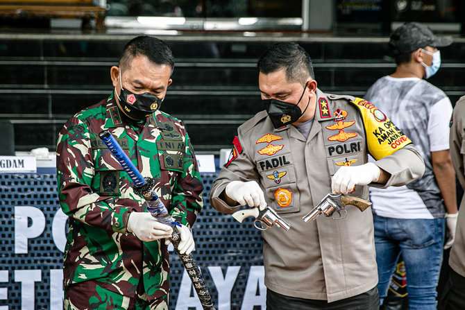 Pengamanan barbuk laskar FPI