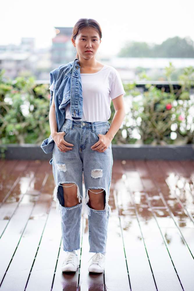 Memakai Ripped Jeans