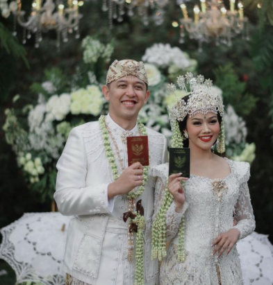 Seleb menikah di akhir tahun