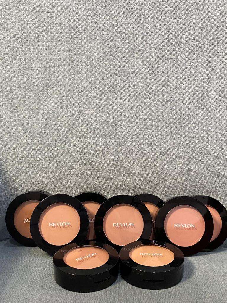Revlon Powdery Foundation