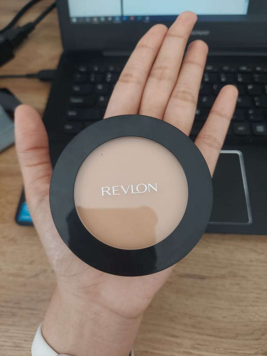 Revlon Powdery Foundation